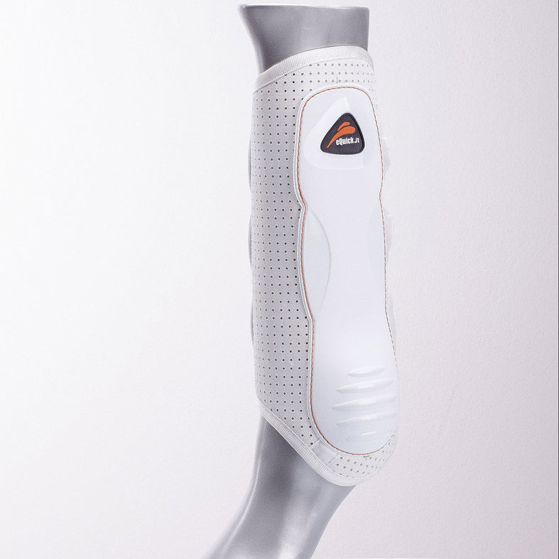 eQuick eKur Dressage Protection - Hoofprints Innovations 