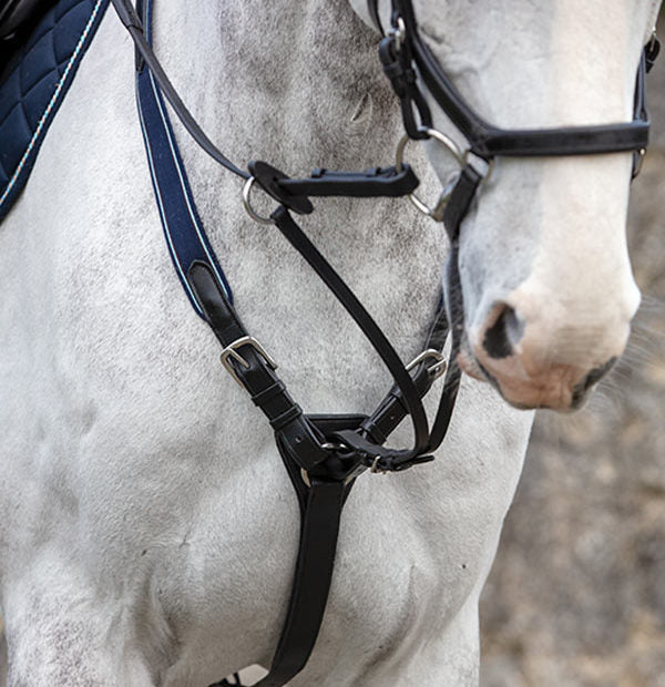 Horseware Rambo® Micklem® Breastplate - Hoofprints Innovations 
