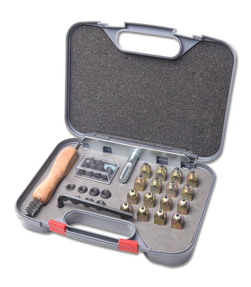 Stud Kit in Plastic Carry Box