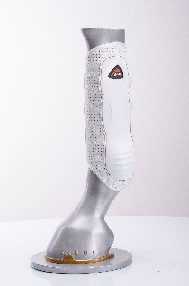 eQuick eKur Dressage Protection - Hoofprints Innovations 